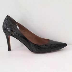 Ann Taylor Perfect Pointy Pump Snakeskin Sharp Toe Cut Out Heels Black size 8